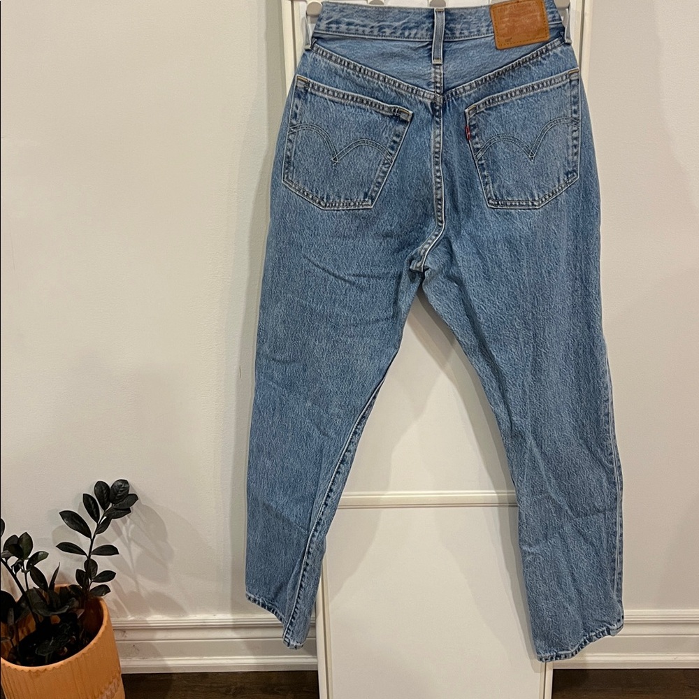 Levi's Straight Leg Blue Denim Jeans - Picture 4 of 5